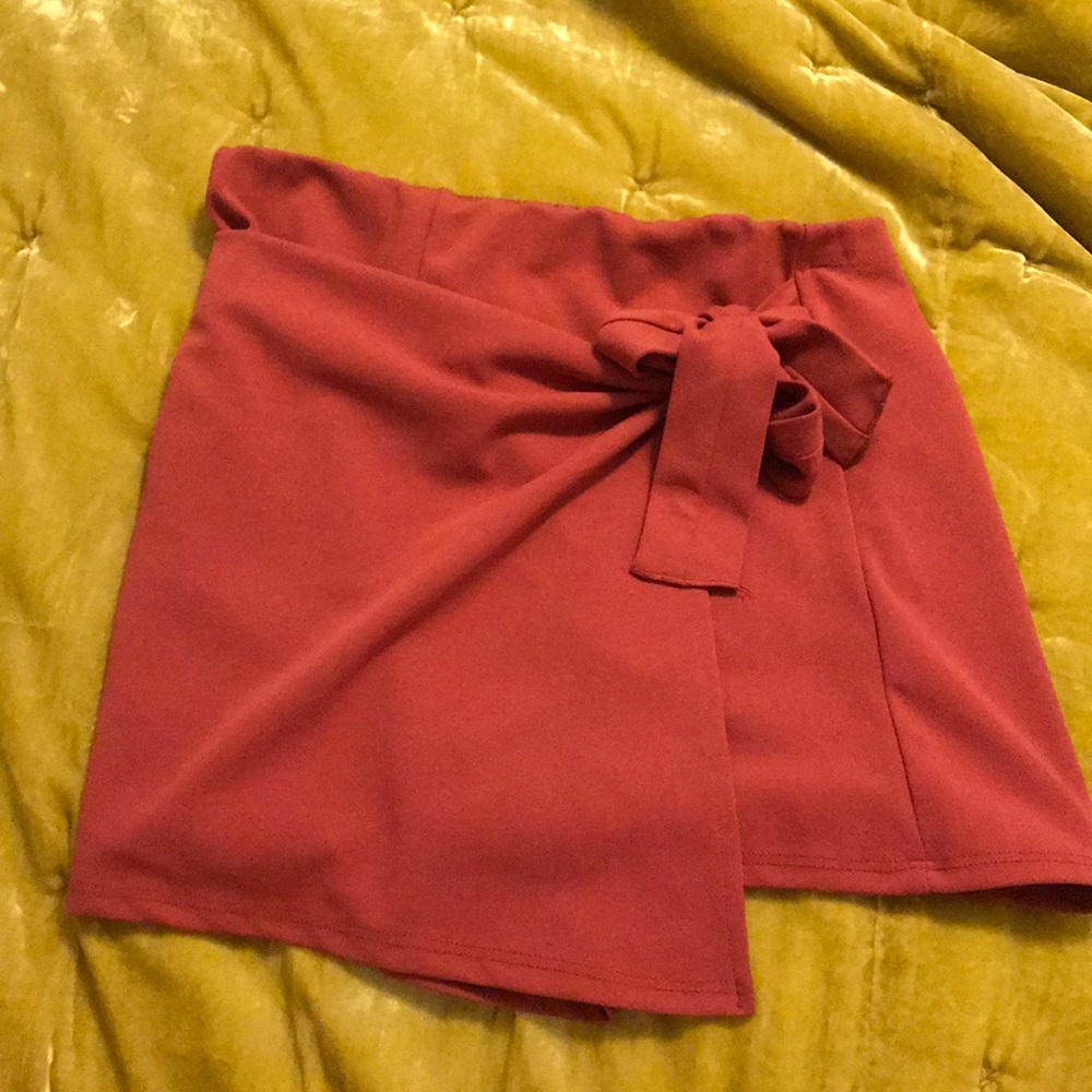 medium burnt orange skorts